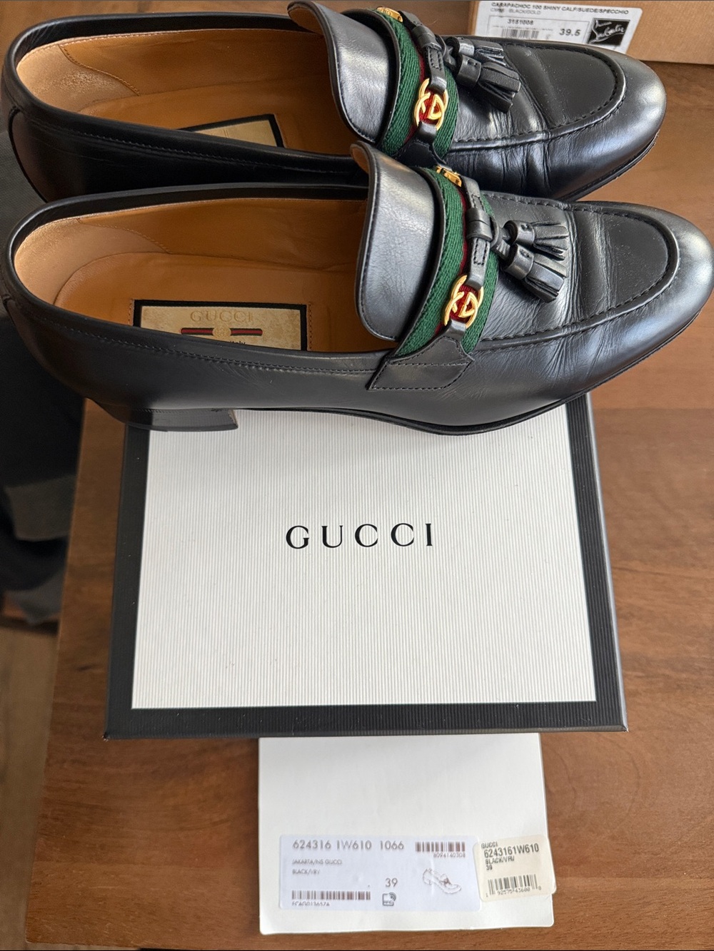 Gucci Black Leather Tassel Loafers with Green-Red Web and Gold Logo - Picture 3 of 5